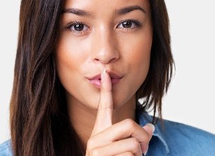 A mulher esteja em silêncio na Igreja! Como assim?