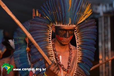 Povos indígenas no Brasil: uma tarefa inacabada